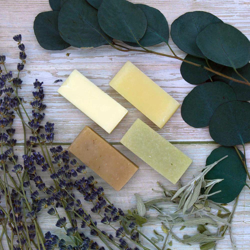 Set of 4 Shower Soaps in Cotton Bag
