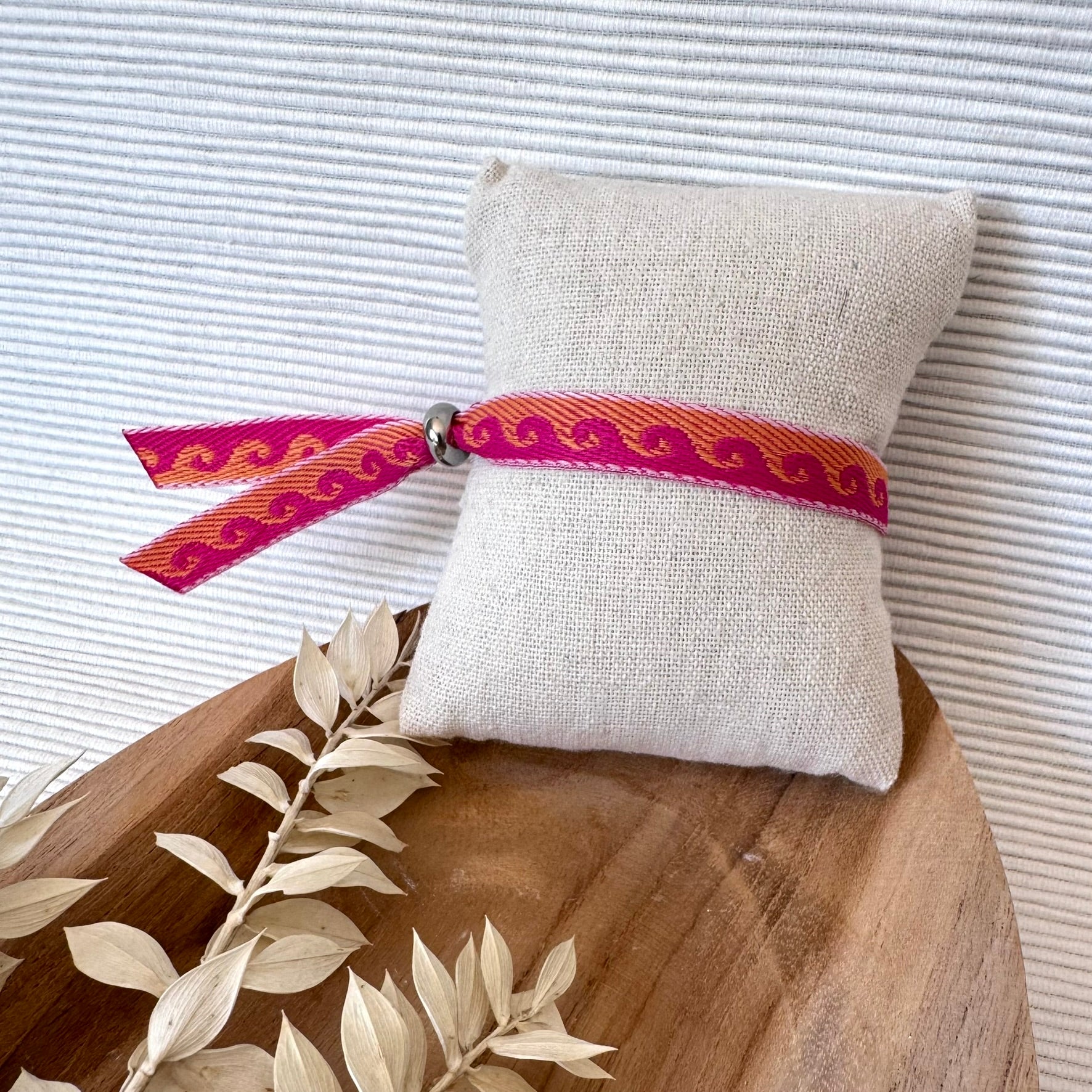 Fabric Bracelet Waves